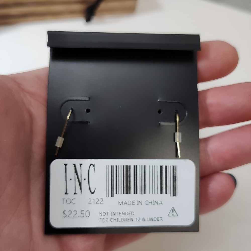 💎 2/$15 INC Pave Crystal Antiqued Gold tone  Filigree Tear Drop Dangle Earrings - Picture 2 of 5